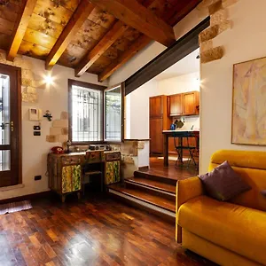 https://la-terrazza-apartment-smart-holiday.it-lombardy.com